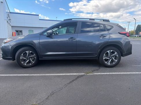 Used 2024 Subaru Crosstrek 2.0i Premium AWD/4WD image 4
