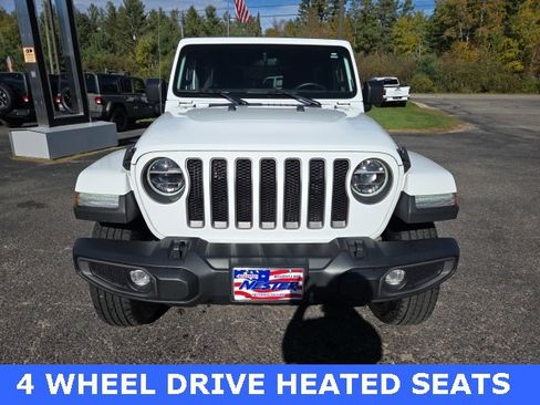 Used 2021 Jeep Wrangler Unlimited Sahara image 3