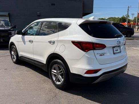 Used 2017 Hyundai Santa Fe Sport AWD/4WD image 2