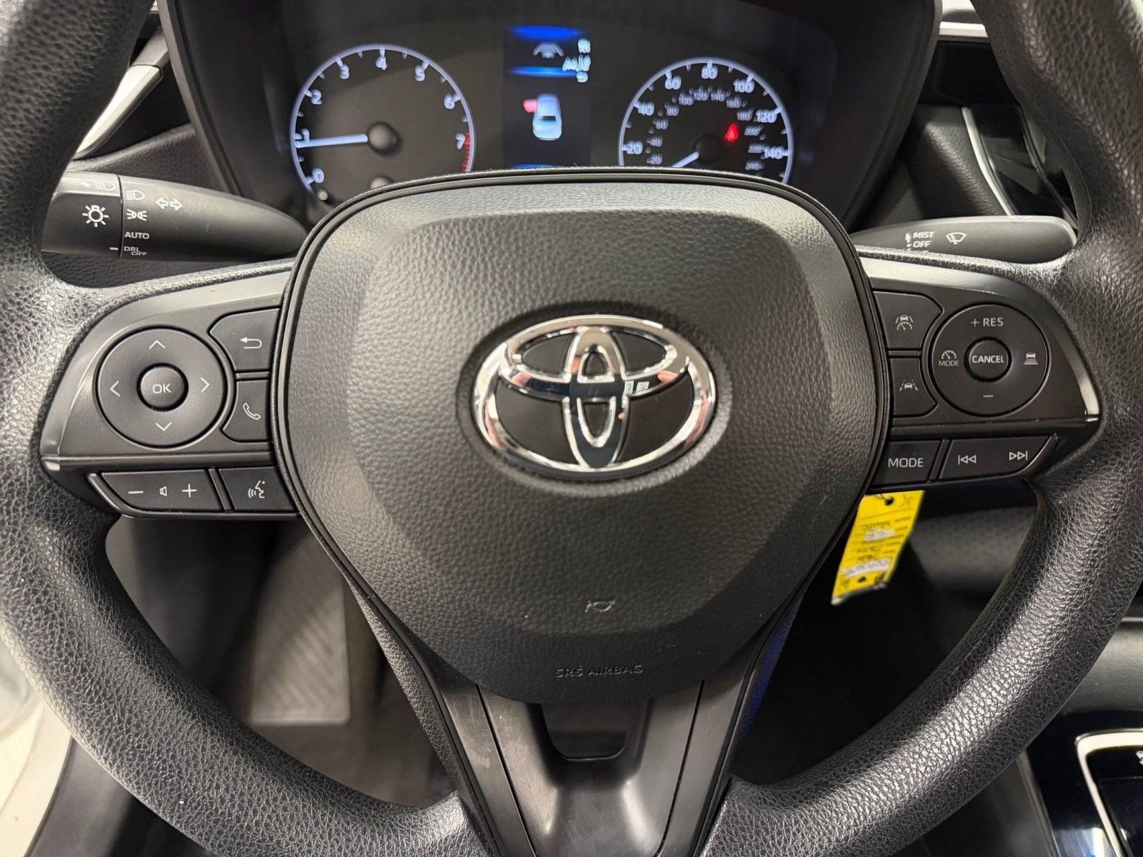 Used 2024 Toyota Corolla LE FWD image 28