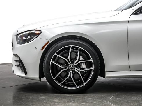 Certified 2022 Mercedes-Benz E 450 4MATIC Sedan image 11