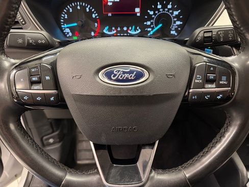 Used 2022 Ford Escape SE w/ SE Sport Appearance Package AWD/4WD image 9