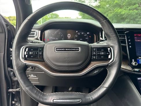 Used 2022 Jeep Grand Wagoneer Series II w/ Convenience Group III AWD/4WD image 20