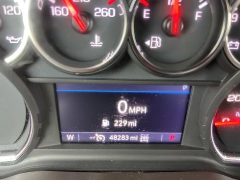 Used 2022 Chevrolet Silverado 2500 LTZ w/ LTZ Convenience Package image 17