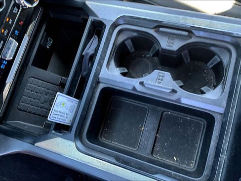 Used 2024 Ford F250 Lariat w/ Tremor Off-Road Package AWD/4WD image 12