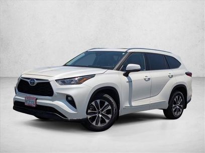 Used 2020 Toyota Highlander XLE