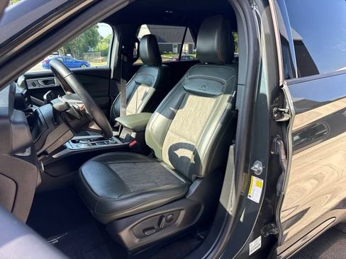 Used 2023 Ford Explorer Timberline w/ Timberline Technology Package AWD/4WD image 10