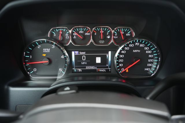 Used 2018 Chevrolet Silverado 2500 High Country w/ Duramax Plus Package AWD/4WD image 23