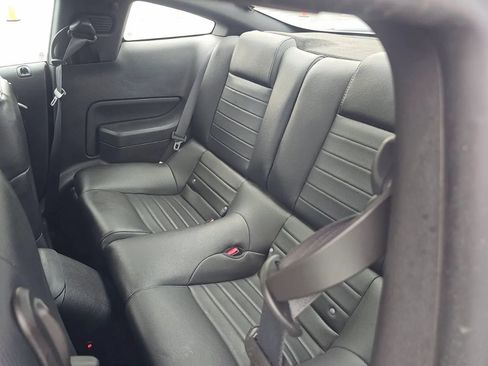 Used 2009 Ford Mustang Shelby GT500 RWD image 15