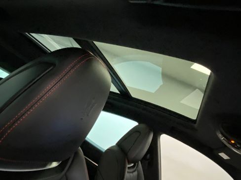 Used 2020 Maserati Levante GranSport image 24