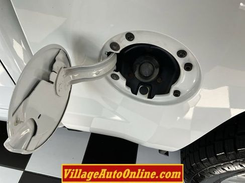 Used 2018 Chevrolet Silverado 1500 LT w/ Max Trailering Package image 33