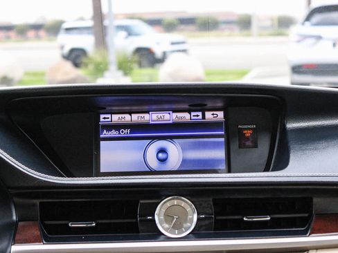 Used 2014 Lexus ES 350 image 14