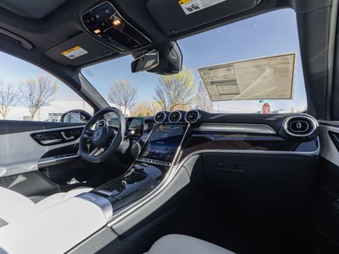 New 2026 Mercedes-Benz GLC 300 4MATIC image 28