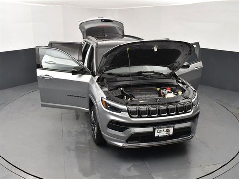 Certified 2022 Jeep Compass High Altitude image 25