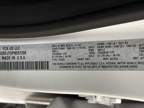 Used 2023 RAM 1500 Laramie AWD/4WD image 30