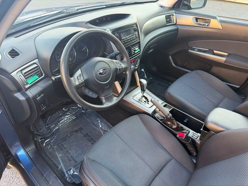 Used 2012 Subaru Forester 2.5X Premium AWD/4WD image 10