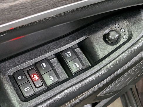 Used 2022 Jeep Grand Cherokee Limited 4xe AWD/4WD image 16