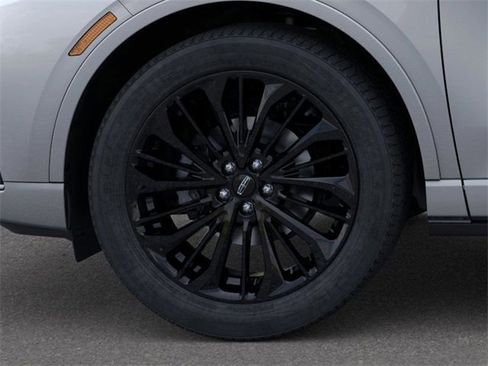 New 2024 Lincoln Corsair Reserve w/ Equipment Group 201A image 19