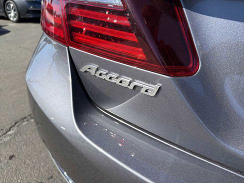 Used 2016 Honda Accord LX image 18