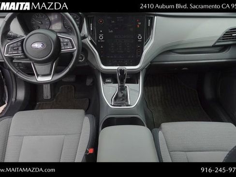Used 2025 Subaru Outback Premium AWD/4WD image 22