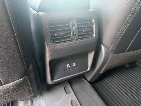 Certified 2026 Nissan Rogue SV AWD/4WD image 36
