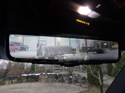 New 2025 Land Rover Defender 110 S image 30