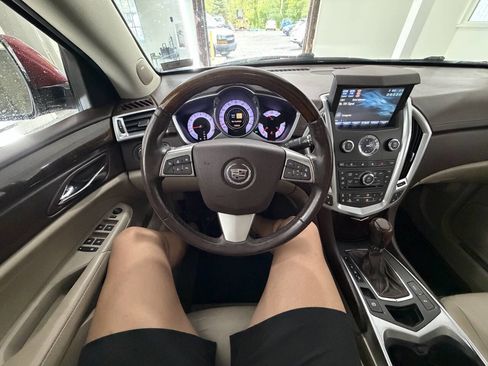 Used 2011 Cadillac SRX Premium AWD/4WD image 29