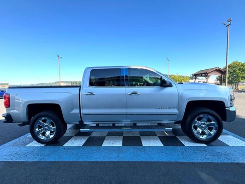 Used 2018 Chevrolet Silverado 1500 LTZ w/ Sport Package image 6