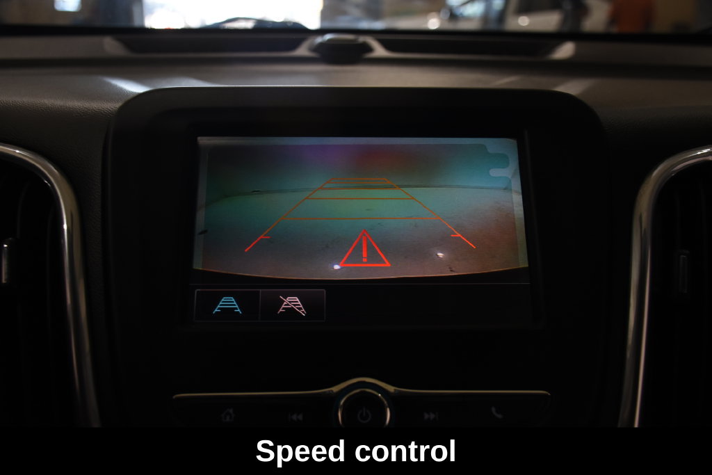 Used 2018 Chevrolet Equinox LT AWD/4WD image 23