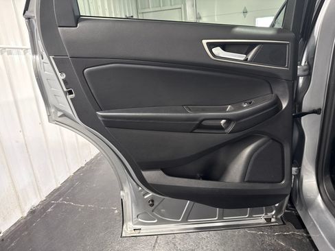 Used 2024 Ford Edge SEL AWD/4WD image 18