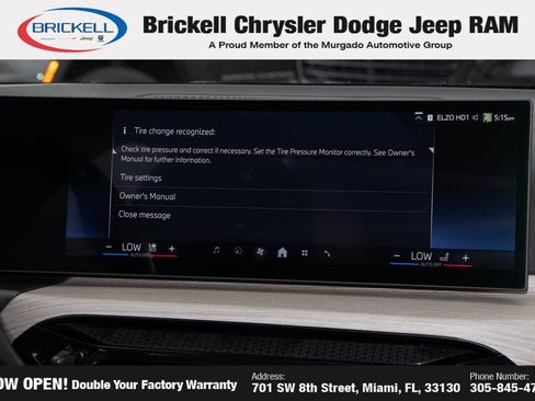 Used 2025 BMW 330i Sedan RWD image 23