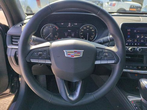 Used 2022 Cadillac CT4 Luxury image 25