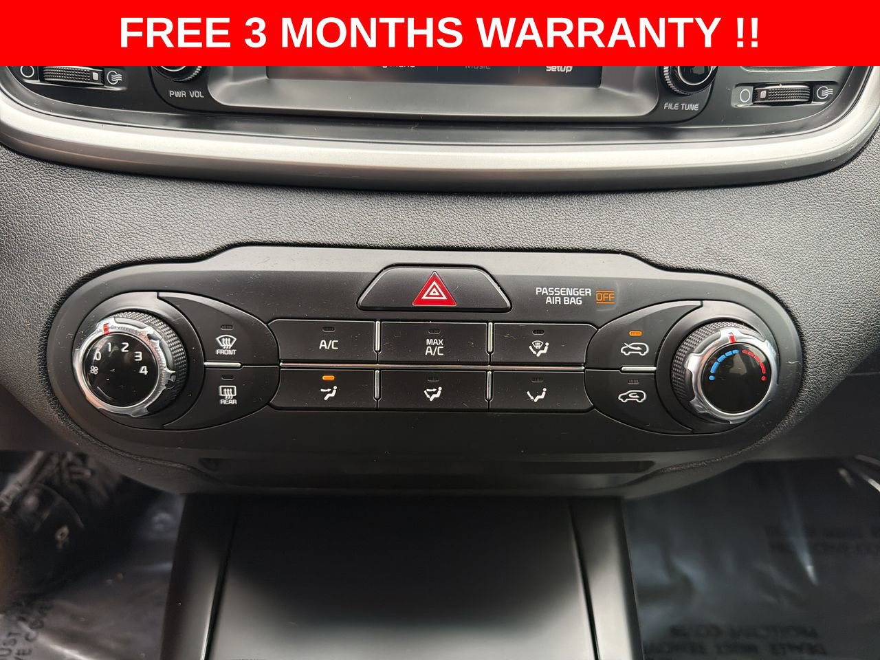 Used 2019 Kia Sorento L FWD image 19