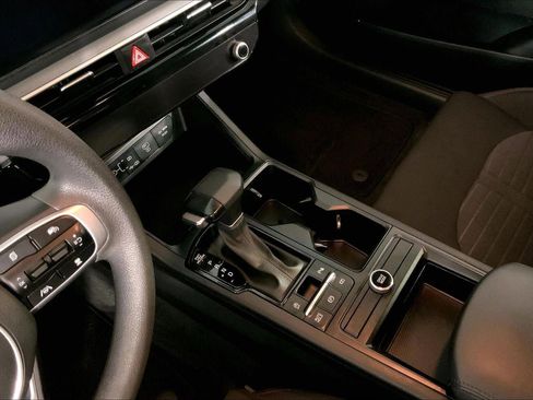 Certified 2025 Kia K5 LXS FWD image 17