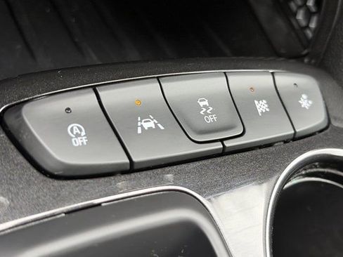 Used 2025 Chevrolet TrailBlazer LS w/ LS Convenience Package image 17