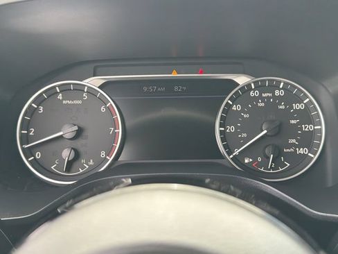 Used 2023 Nissan Rogue SV FWD image 26