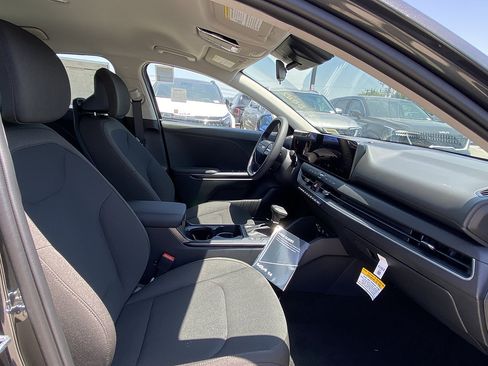 New 2026 Kia K4 FWD image 26