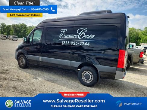 Used 2021 Mercedes-Benz Sprinter 2500 image 3