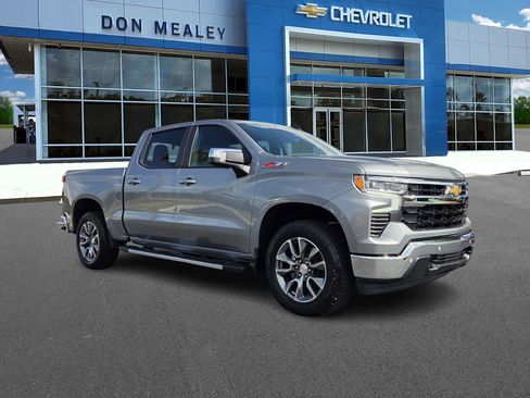 New 2026 Chevrolet Silverado 1500 LT w/ Z71 Off-Road Package AWD/4WD image 1