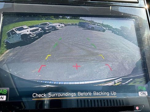 Used 2021 Subaru Ascent Touring AWD/4WD image 15
