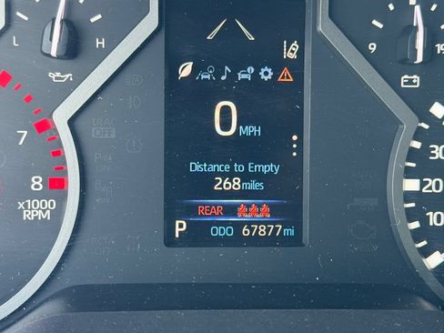 Used 2023 Toyota Tundra Limited w/ TRD Off-Road Package AWD/4WD image 5