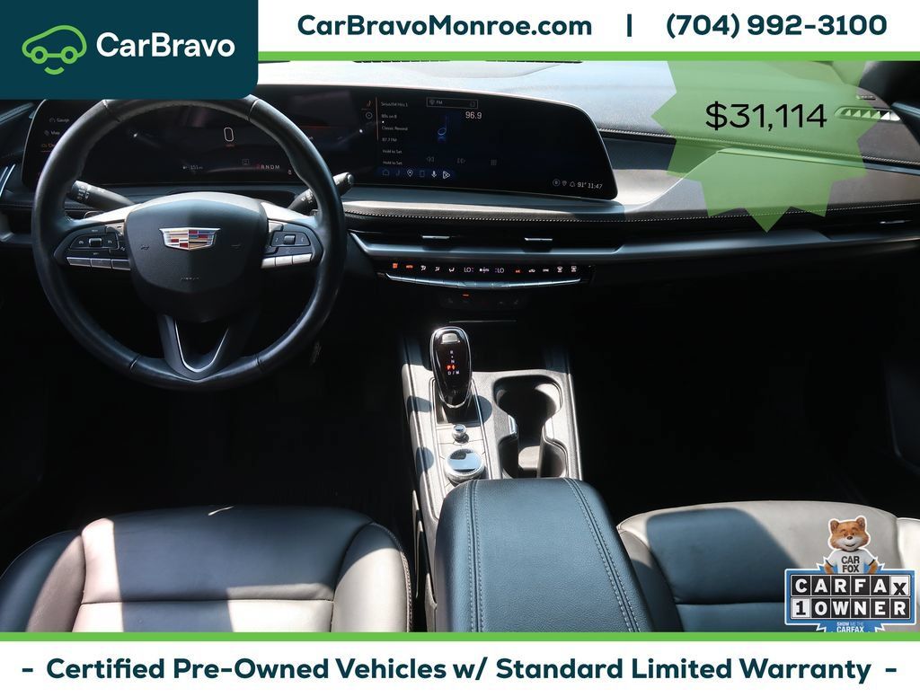 Certified 2024 Cadillac XT4 Luxury w/ Cold Weather Package FWD image 11