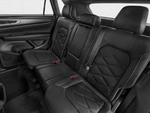 New 2026 Volkswagen Atlas Cross Sport SE FWD image 9