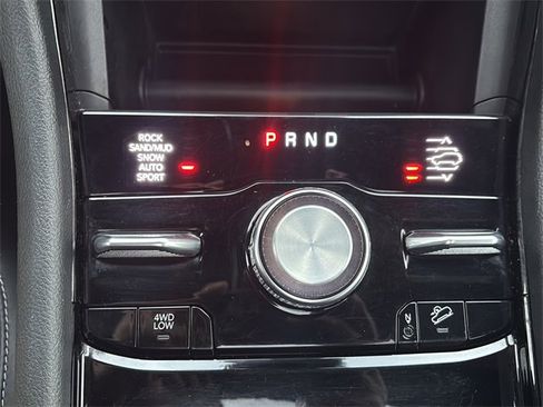 Used 2024 Jeep Grand Cherokee Overland image 29