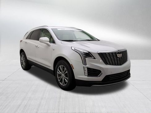 Certified 2023 Cadillac XT5 Premium Luxury w/ LPO, Floor Liner Package AWD/4WD image 3