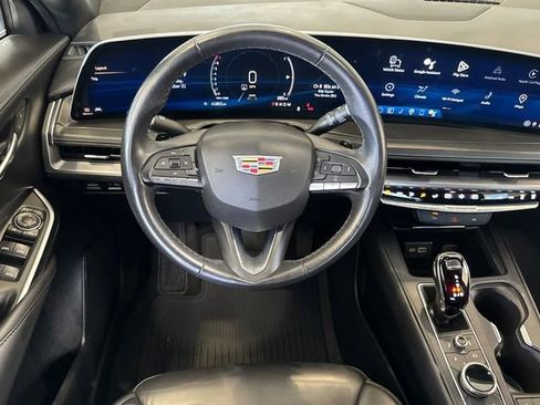 Certified 2024 Cadillac XT4 Premium Luxury image 14