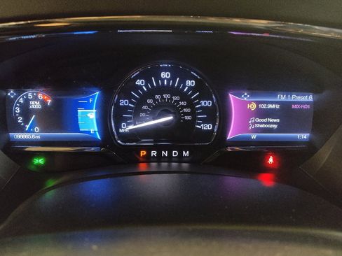 Used 2016 Lincoln Navigator Select image 23