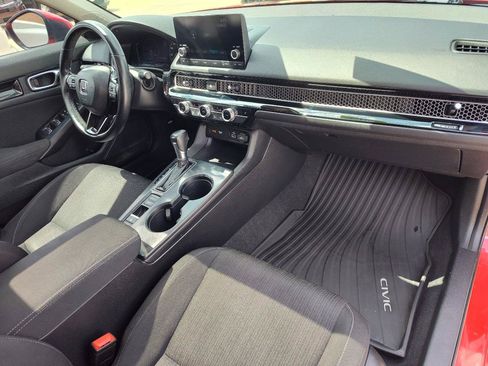 Used 2022 Honda Civic EX image 42