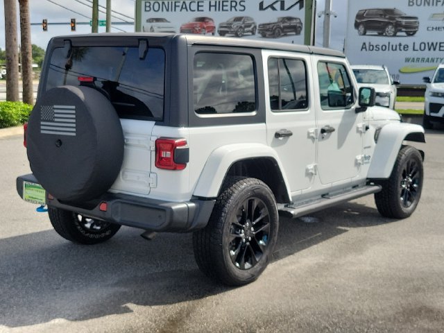 Used 2022 Jeep Wrangler Unlimited Sahara w/ Safety Group AWD/4WD image 6