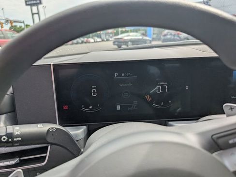 Used 2025 Hyundai Sonata SEL FWD image 19